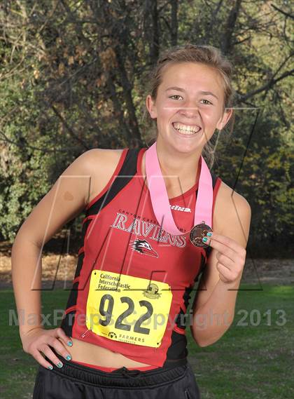 Thumbnail 2 in CIF State Cross Country Championships (Girls Awards) photogallery.
