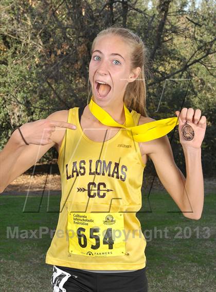 Thumbnail 2 in CIF State Cross Country Championships (Girls Awards) photogallery.