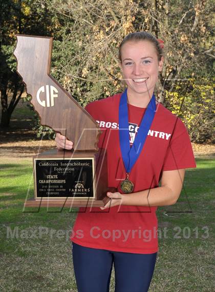 Thumbnail 1 in CIF State Cross Country Championships (Girls Awards) photogallery.