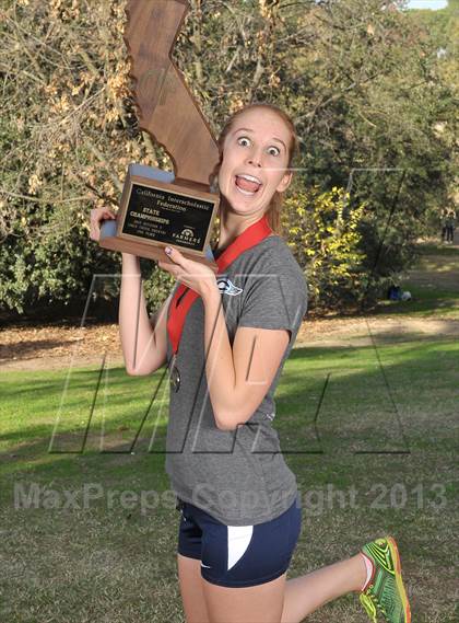 Thumbnail 1 in CIF State Cross Country Championships (Girls Awards) photogallery.