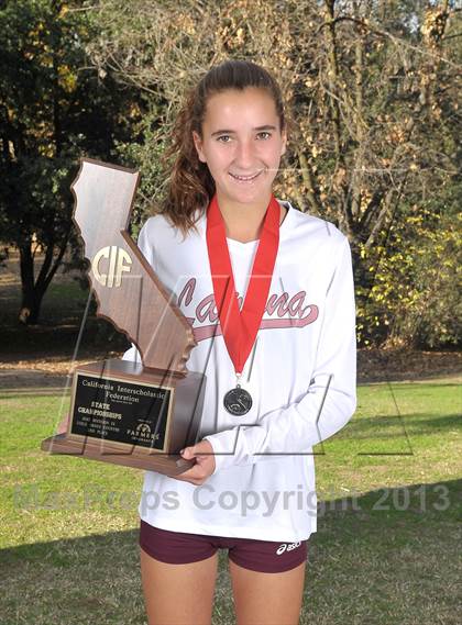 Thumbnail 2 in CIF State Cross Country Championships (Girls Awards) photogallery.