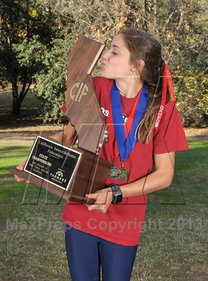 Thumbnail 1 in CIF State Cross Country Championships (Girls Awards) photogallery.
