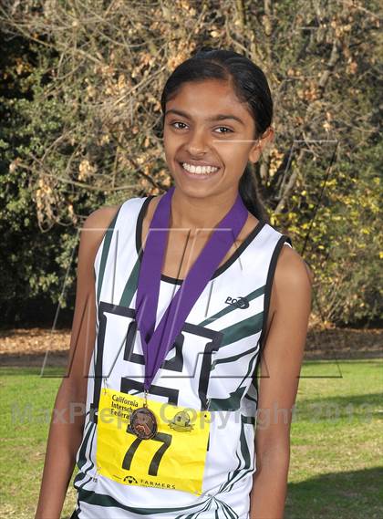 Thumbnail 2 in CIF State Cross Country Championships (Girls Awards) photogallery.