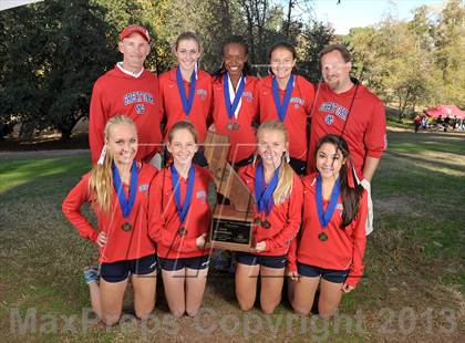 Thumbnail 1 in CIF State Cross Country Championships (Girls Awards) photogallery.