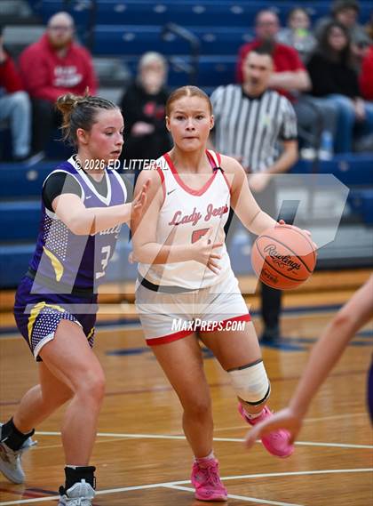 Thumbnail 3 in Valley vs South Webster (OHSAA Division VI Sectional) photogallery.