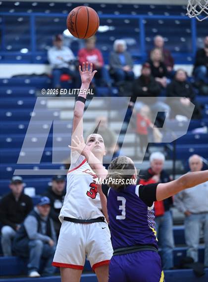 Thumbnail 2 in Valley vs South Webster (OHSAA Division VI Sectional) photogallery.