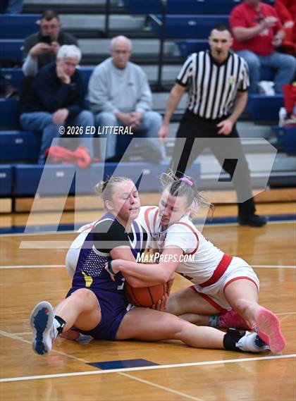 Thumbnail 1 in Valley vs South Webster (OHSAA Division VI Sectional) photogallery.