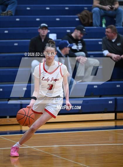 Thumbnail 2 in Valley vs South Webster (OHSAA Division VI Sectional) photogallery.