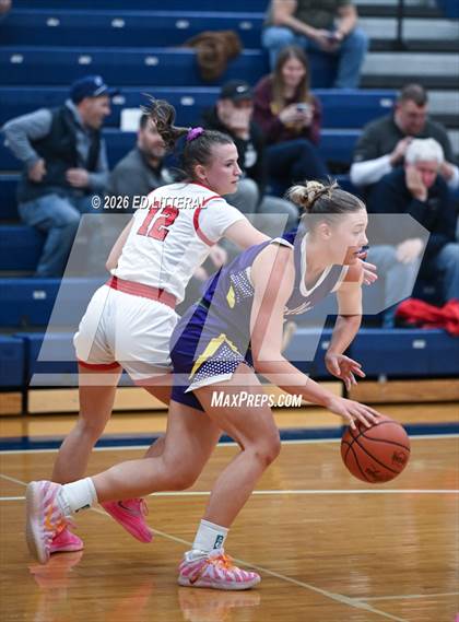 Thumbnail 3 in Valley vs South Webster (OHSAA Division VI Sectional) photogallery.