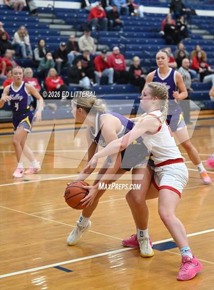 Thumbnail 1 in Valley vs South Webster (OHSAA Division VI Sectional) photogallery.