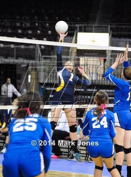 Thumbnail 1 in St. David vs. Glendale Prep Academy (AIA D5 Playoff) photogallery.