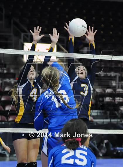 Thumbnail 1 in St. David vs. Glendale Prep Academy (AIA D5 Playoff) photogallery.