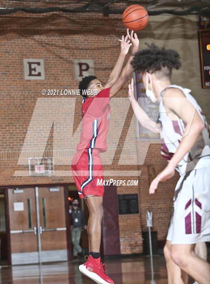 Thumbnail 3 in Archbishop Stepinac vs Iona Prep (Brother Stoldt Best of 7 Series) photogallery.