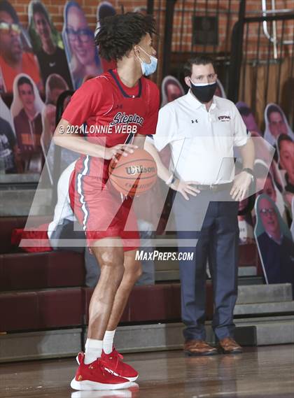 Thumbnail 2 in Archbishop Stepinac vs Iona Prep (Brother Stoldt Best of 7 Series) photogallery.