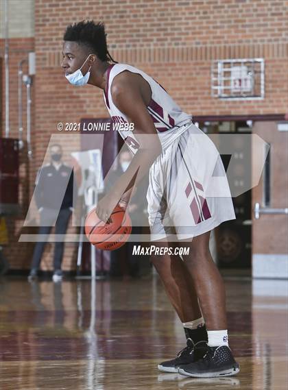 Thumbnail 2 in Archbishop Stepinac vs Iona Prep (Brother Stoldt Best of 7 Series) photogallery.