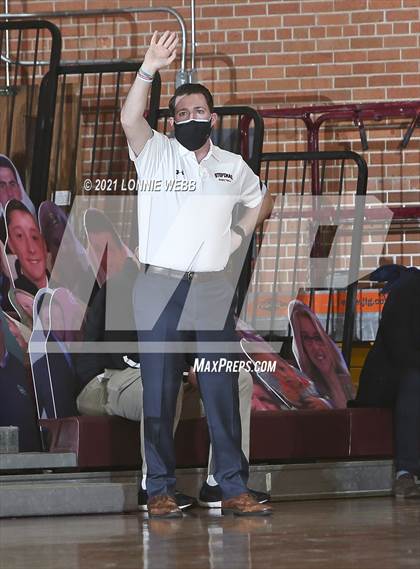 Thumbnail 1 in Archbishop Stepinac vs Iona Prep (Brother Stoldt Best of 7 Series) photogallery.