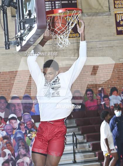 Thumbnail 1 in Archbishop Stepinac vs Iona Prep (Brother Stoldt Best of 7 Series) photogallery.