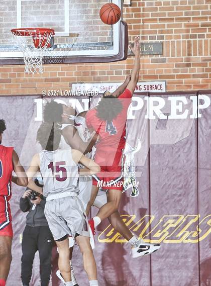 Thumbnail 2 in Archbishop Stepinac vs Iona Prep (Brother Stoldt Best of 7 Series) photogallery.
