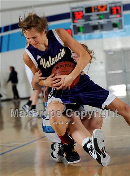 Thumbnail 2 in Valencia @ Saugus photogallery.