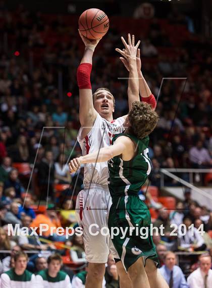 Thumbnail 2 in Bountiful vs. Olympus (UHSAA 4A Semifinal) photogallery.