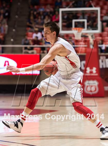 Thumbnail 2 in Bountiful vs. Olympus (UHSAA 4A Semifinal) photogallery.