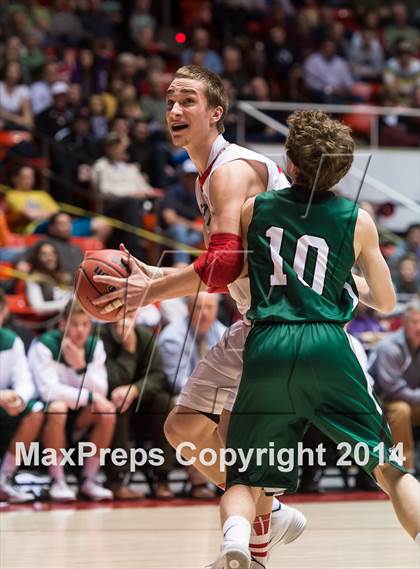 Thumbnail 1 in Bountiful vs. Olympus (UHSAA 4A Semifinal) photogallery.