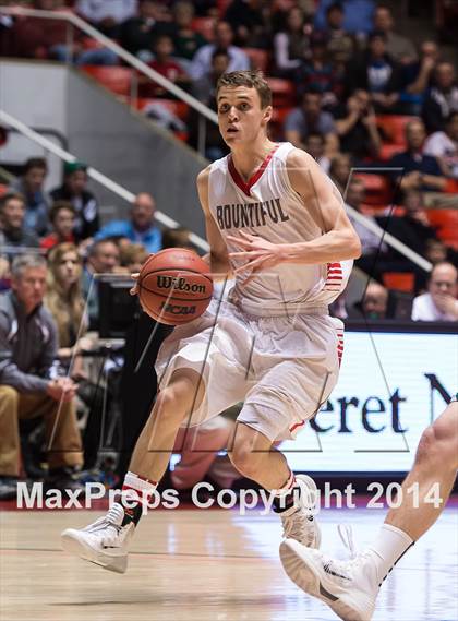Thumbnail 2 in Bountiful vs. Olympus (UHSAA 4A Semifinal) photogallery.