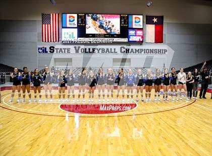 Thumbnail 1 in Bellville vs. Decatur (UIL Volleyball 4A Semi-Finals)  photogallery.