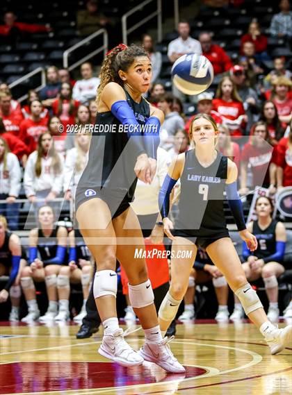 Thumbnail 3 in Bellville vs. Decatur (UIL Volleyball 4A Semi-Finals)  photogallery.