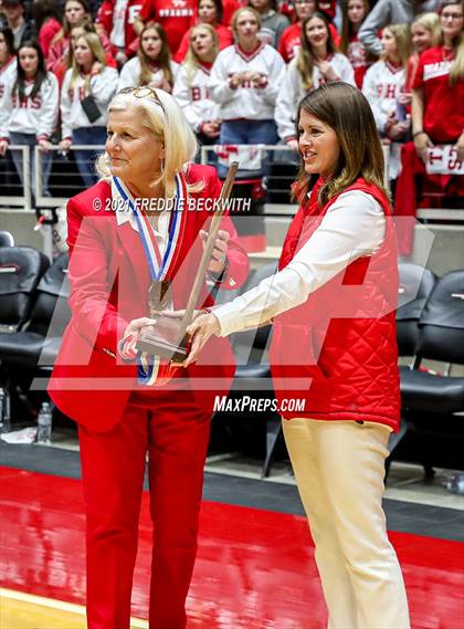 Thumbnail 2 in Bellville vs. Decatur (UIL Volleyball 4A Semi-Finals)  photogallery.