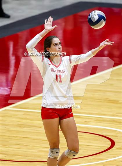 Thumbnail 1 in Bellville vs. Decatur (UIL Volleyball 4A Semi-Finals)  photogallery.