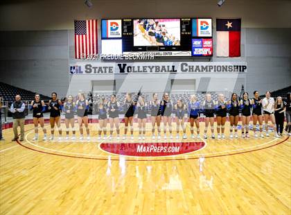 Thumbnail 3 in Bellville vs. Decatur (UIL Volleyball 4A Semi-Finals)  photogallery.
