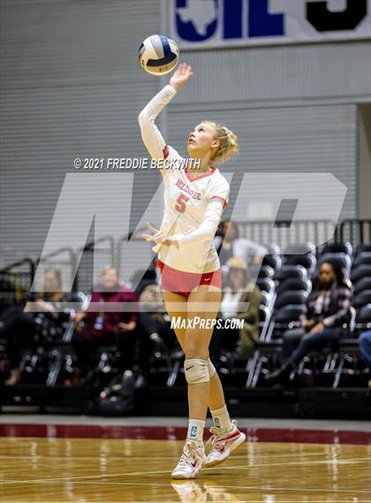Thumbnail 3 in Bellville vs. Decatur (UIL Volleyball 4A Semi-Finals)  photogallery.