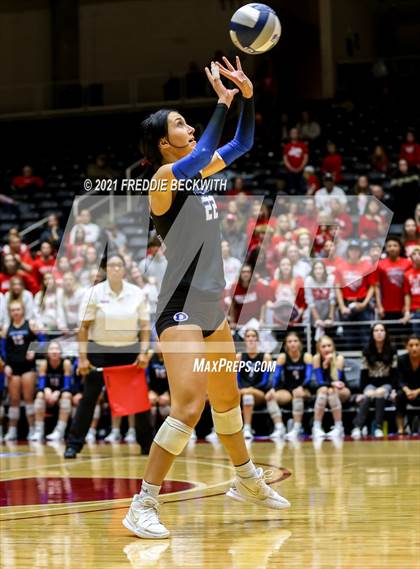 Thumbnail 3 in Bellville vs. Decatur (UIL Volleyball 4A Semi-Finals)  photogallery.