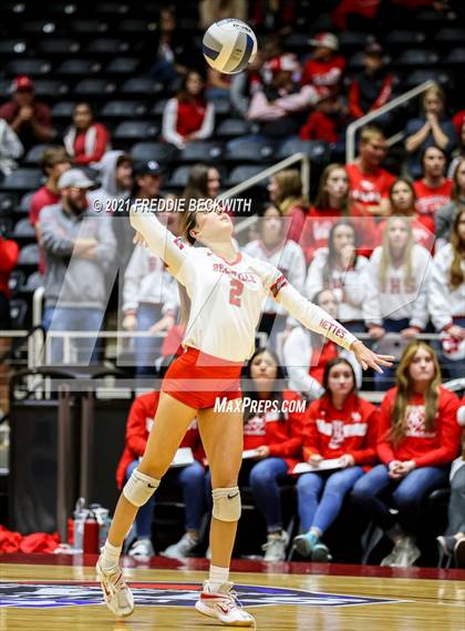 Thumbnail 1 in Bellville vs. Decatur (UIL Volleyball 4A Semi-Finals)  photogallery.