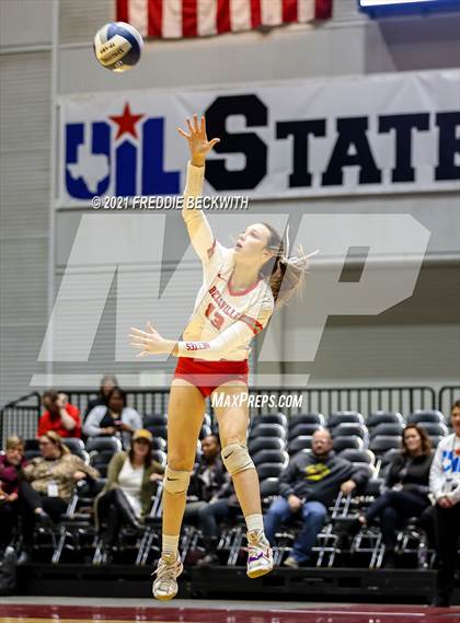Thumbnail 1 in Bellville vs. Decatur (UIL Volleyball 4A Semi-Finals)  photogallery.