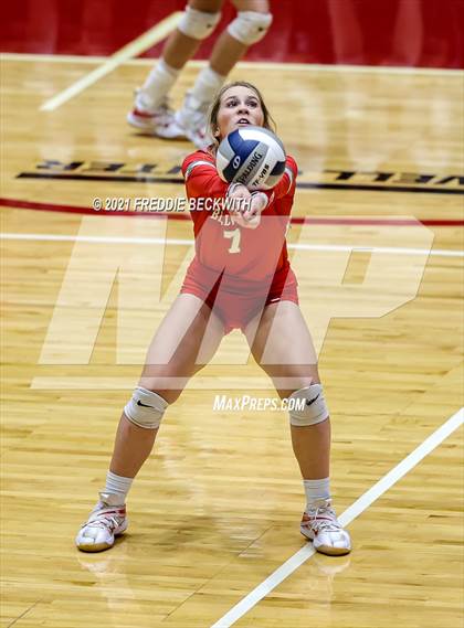 Thumbnail 2 in Bellville vs. Decatur (UIL Volleyball 4A Semi-Finals)  photogallery.