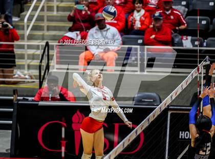 Thumbnail 1 in Bellville vs. Decatur (UIL Volleyball 4A Semi-Finals)  photogallery.