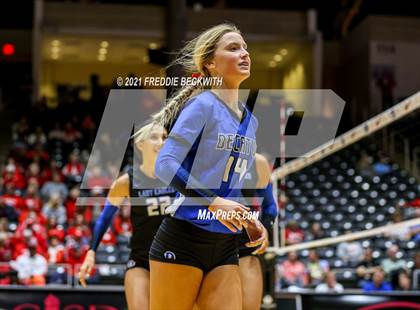 Thumbnail 2 in Bellville vs. Decatur (UIL Volleyball 4A Semi-Finals)  photogallery.
