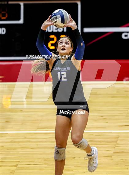 Thumbnail 3 in Bellville vs. Decatur (UIL Volleyball 4A Semi-Finals)  photogallery.