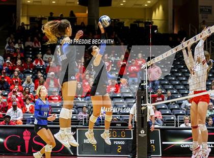 Thumbnail 3 in Bellville vs. Decatur (UIL Volleyball 4A Semi-Finals)  photogallery.