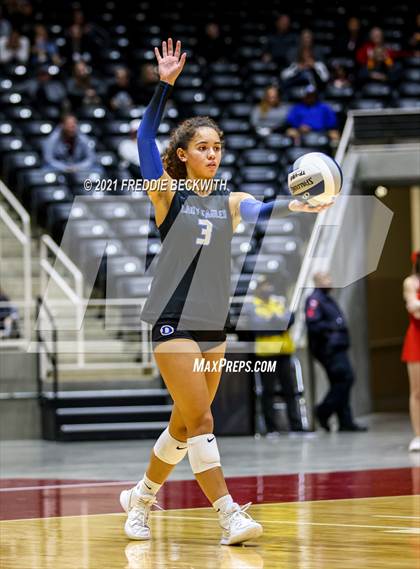 Thumbnail 3 in Bellville vs. Decatur (UIL Volleyball 4A Semi-Finals)  photogallery.