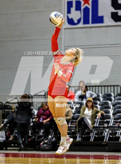 Thumbnail 2 in Bellville vs. Decatur (UIL Volleyball 4A Semi-Finals)  photogallery.