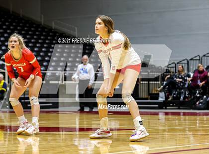 Thumbnail 3 in Bellville vs. Decatur (UIL Volleyball 4A Semi-Finals)  photogallery.