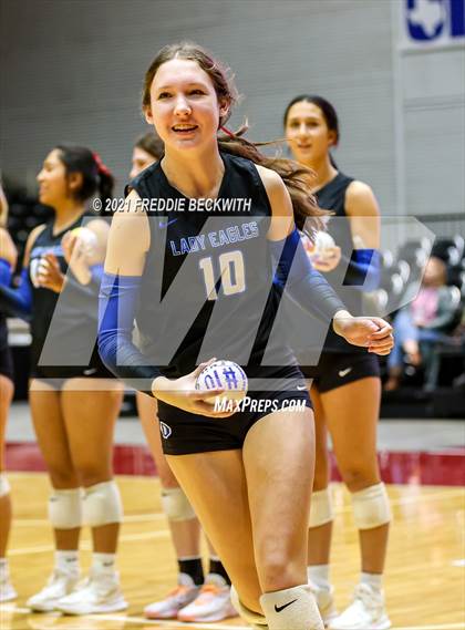 Thumbnail 3 in Bellville vs. Decatur (UIL Volleyball 4A Semi-Finals)  photogallery.