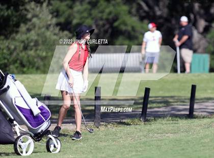 Thumbnail 2 in UIL 2A Golf State Championship photogallery.