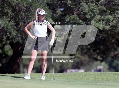 Thumbnail 2 in UIL 2A Golf State Championship photogallery.