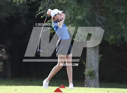 Thumbnail 1 in UIL 2A Golf State Championship photogallery.
