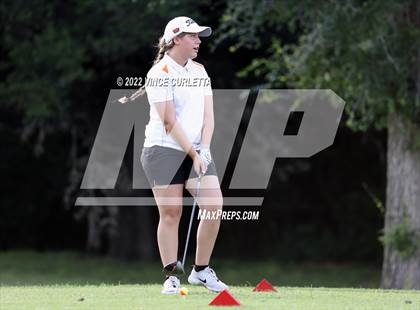 Thumbnail 1 in UIL 2A Golf State Championship photogallery.