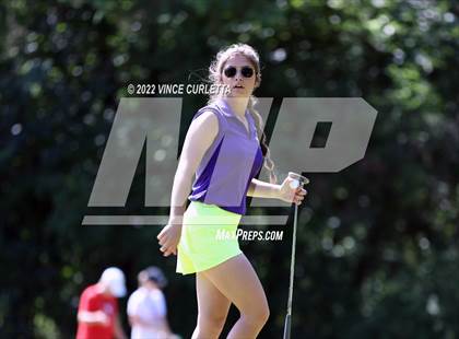 Thumbnail 2 in UIL 2A Golf State Championship photogallery.